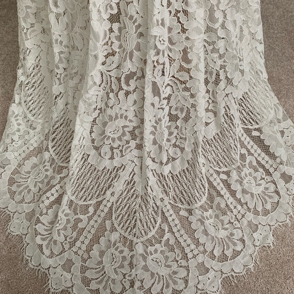 SOLD-LULUS || “Flynn” Lace max dress NWT - Picture 9 of 12